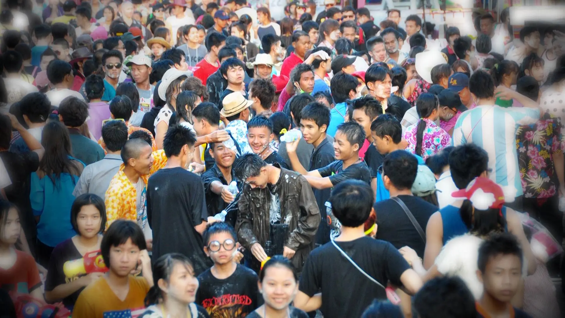 ประเด็นเด่น (10 เม.ย. 59)