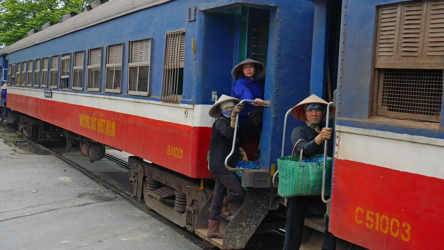 ผจญภัยกับรถไฟสายอึด ตอน เวียดนามเส้นทางที่มาบรรจบกันอีกครั้ง