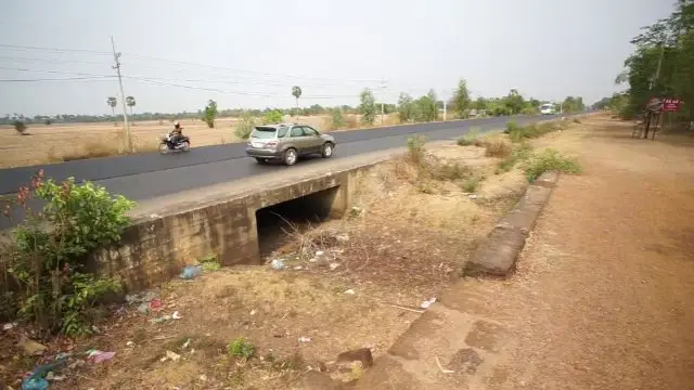 กัมปงธม โอกาสบนทางหลวงแผ่นดิน