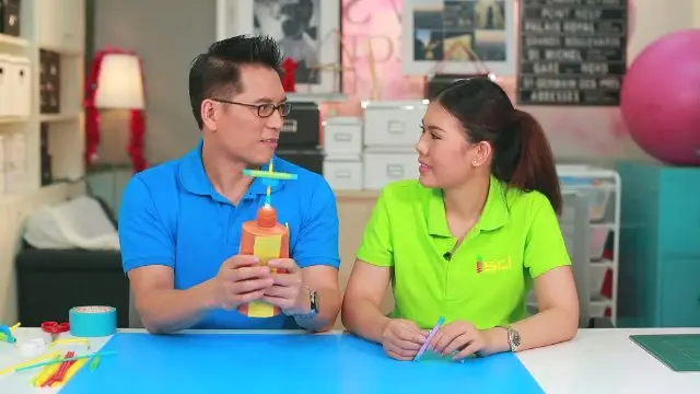 บีบแล้วหมุน
