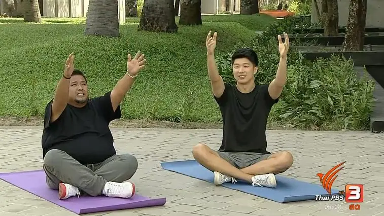 การสร้างความเเข็งเเรงกล้ามเนื้อ เเก้อาการปวดสะบัก