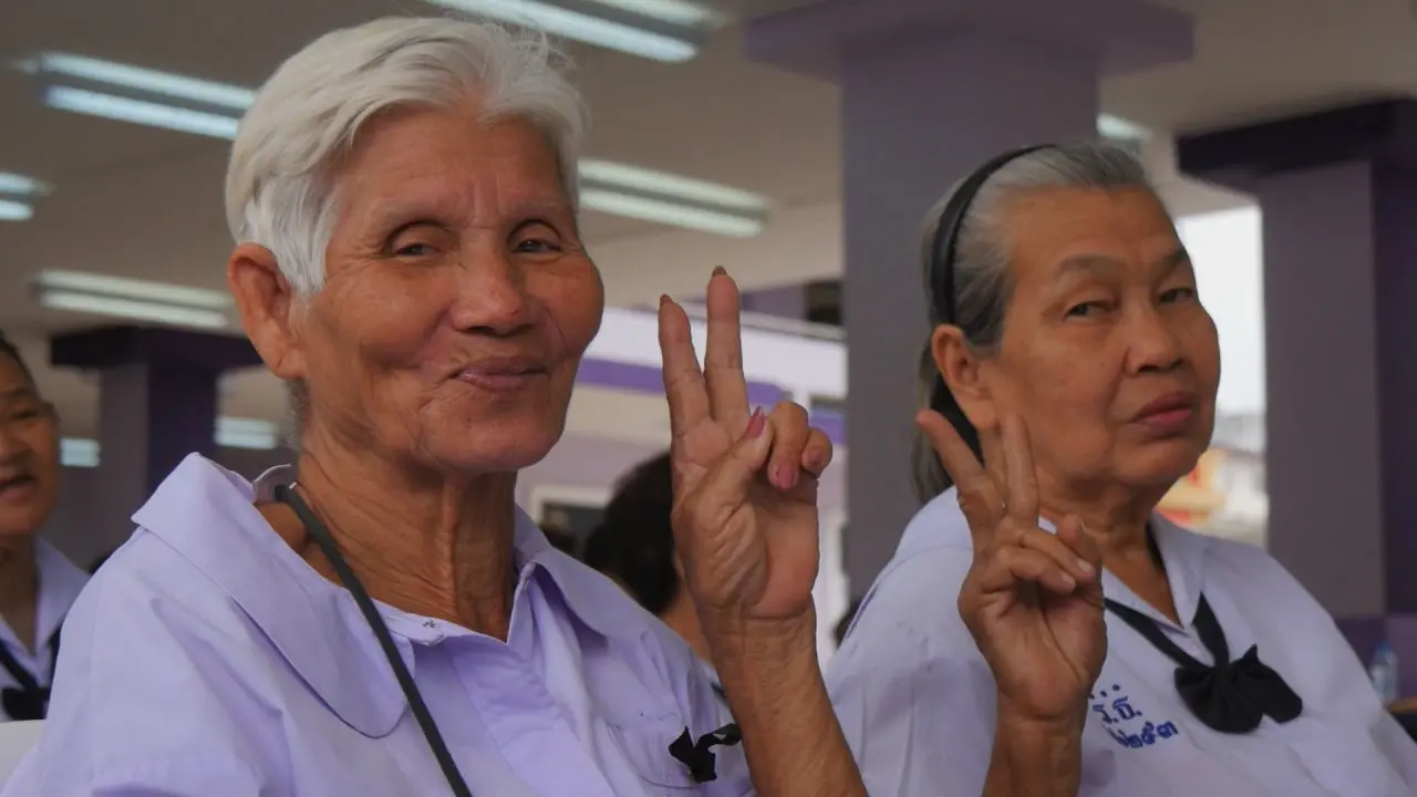สูงวัยใจสู้