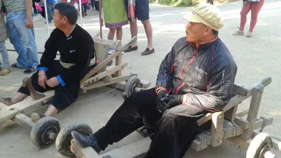 สนามม่อนทานตะวัน อ.ดอกคำใต้ จ.พะเยา