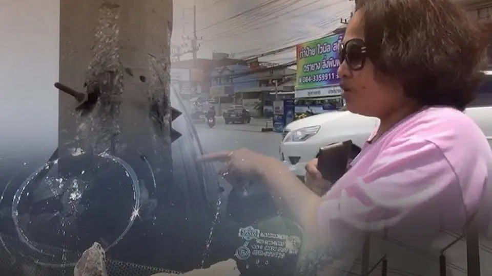 เสาไฟฟ้าระเบิดเศษปูนกระเด็นตกใส่รถยนต์เสียหาย จ.ปทุมธานี