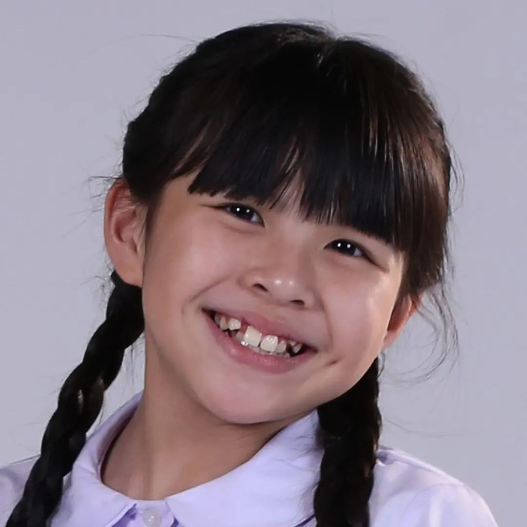 กรองขวัญ สาดแก้ว