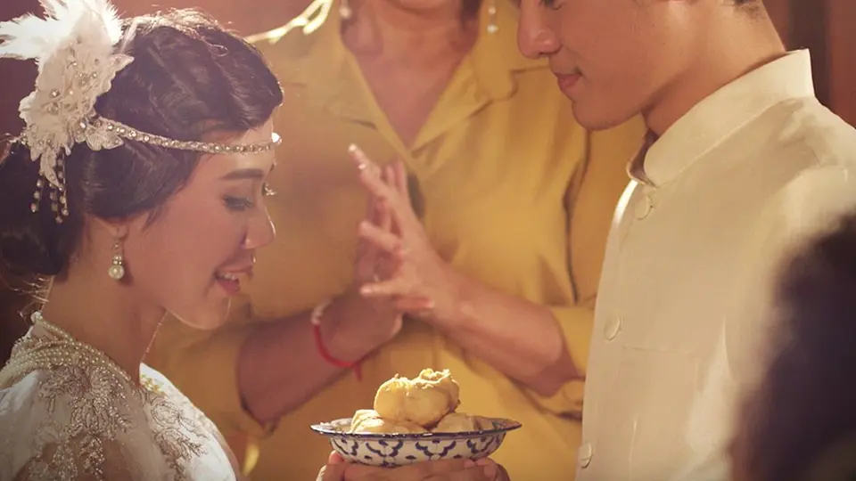 "ขนมสามเกลอ" ขนมเสี่ยงทายในงานแต่ง​