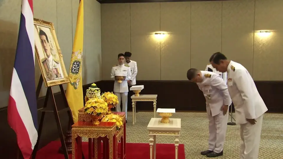 นายกฯ นำ ครม.รับพระราชดำรัสพร้อมลายพระราชหัตถ์