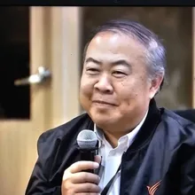 อดิศักดิ์ ลิมปรุ่งพัฒนกิจ