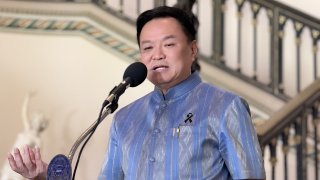 "อนุทิน" ลั่นหากเปลี่ยน "ศุภจี" ต้องเปลี่ยนนายกฯ ยันยังไม่ปรับ ครม.