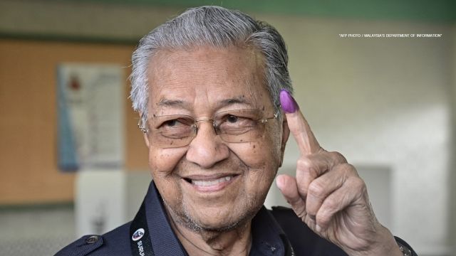 "มหาธีร์" พ่ายเลือกตั้งมาเลเซียครั้งแรกในรอบ 53 ปี