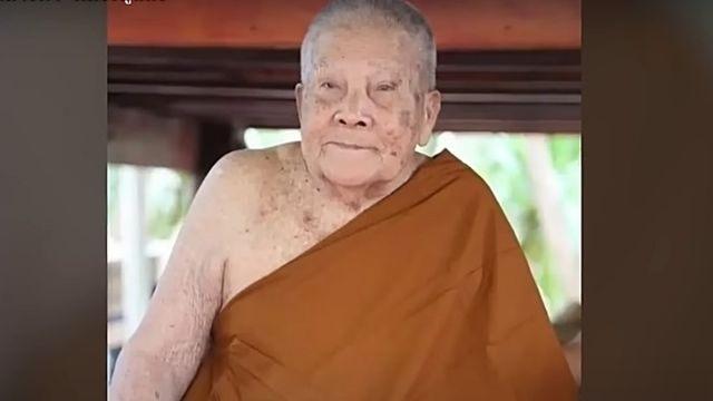 มติสั่งปลด 2 เลขาฯ พระผู้ดูแล "หลวงปู่แสง" พฤติกรรมไม่เหมาะสม