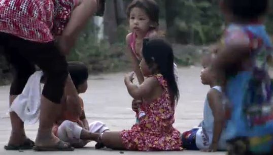 ผลวิจัยชี้ ครอบครัวไทยมีแนวโน้มเปราะบาง-สร้างรายได้ด้วยหนี้สิน