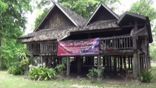 สมาคมชาวไทยลื้อ ชื่นชม ม.เชียงใหม่ หลังลงโทษอาจารย์ใช้เรือนไทลื้อถ่ายภาพไม่เหมาะสม