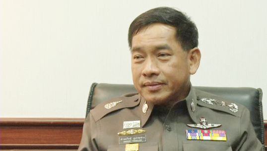 ผู้ตรวจการแผ่นดินยัน "คำรณวิทย์" ประพฤติไม่เหมาะสม หลังมีภาพ "ทักษิณ" ติดยศให้