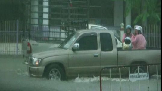 จ.ตราด-จันทบุรี เกิดน้ำท่วมสูง จากฝนตกหนัก