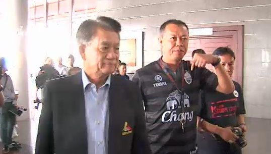 132 สโมสรเตรียมโหวตไม่รับธรรมนูญฟีฟ่า 