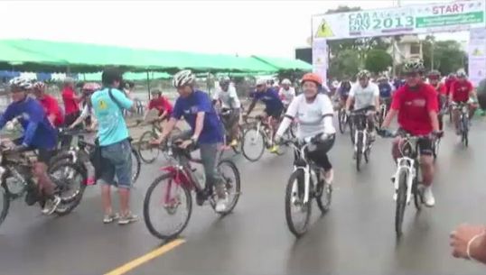 หลายจังหวัดจัดงานวัน "คาร์ฟรี เดย์" รณรงค์ลดการใช้พลังงาน