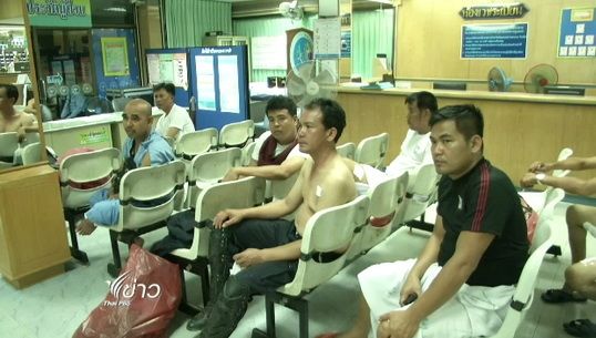 สรุปผู้บาดเจ็บ เหตุปะทะชาวสวนยาง - ตำรวจ ปชช. 11 คน ตำรวจ 6 คน 