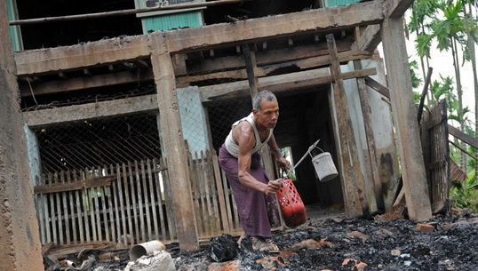 พม่าระดมทหารตำรวจคุมเหตุรุนแรงในรัฐยะไข่ 
