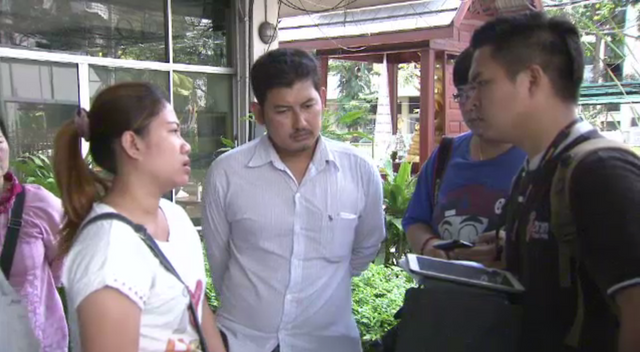 ญาติรับศพคนงานอุบัติเหตุ ธ.ไทยพาณิชย์ ที่สถาบันนิติเวช