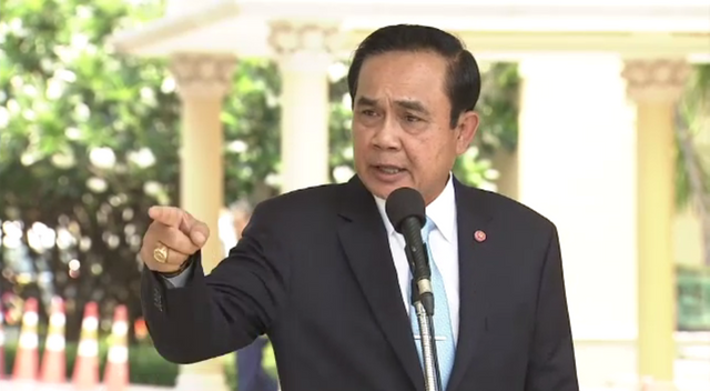 นายกฯ ชี้ "ทักษิณ" เชื่อมโยงเคลื่อนไหวต้านรัฐบาล คสช.