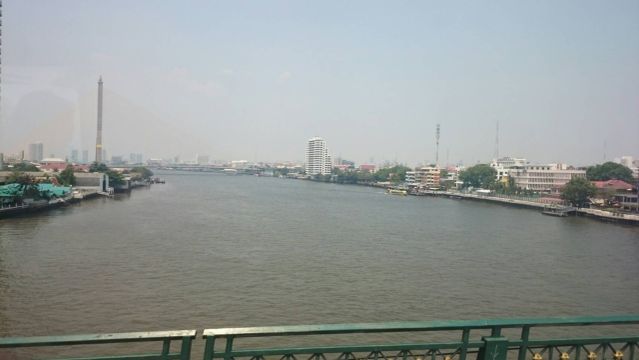 "Friends of the River" ย้ำจุดยืนค้านสร้างทางจักรยาน สจล.เดินหน้ารับฟังความเห็นกลุ่มย่อย