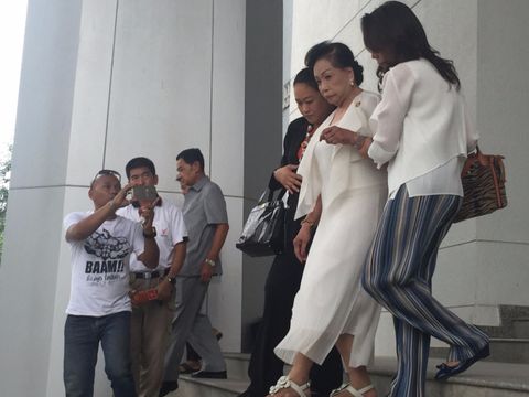 ไกล่เกลี่ยคดีมรดกนาน 3 ชม.ไร้ข้อยุติ-"แม่ประนอม" ยืนยันไม่ถอนฟ้อง