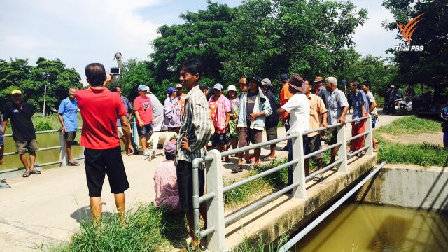 ท่วมสูง 2 เมตร ชาวบ้านริมน้ำเสนา อยุธยา ประท้วงเปิดประตูระบายน้ำเจ้าเจ็ดเข้าทุ่ง 