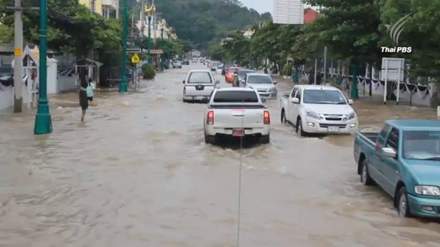 ชลประทานเพชรบุรีเร่งผลักดันมวลน้ำท่วมลงทะเล หลังกระทบ ปชช. 4,000 ครัวเรือน 