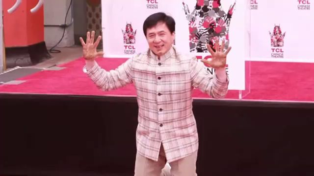 ยอดดาวบู๊วัย 62 “เฉินหลง” คว้าออสการ์เกียรติยศ หลังอุทิศตนเพื่อการแสดงเกือบ 50 ปี 