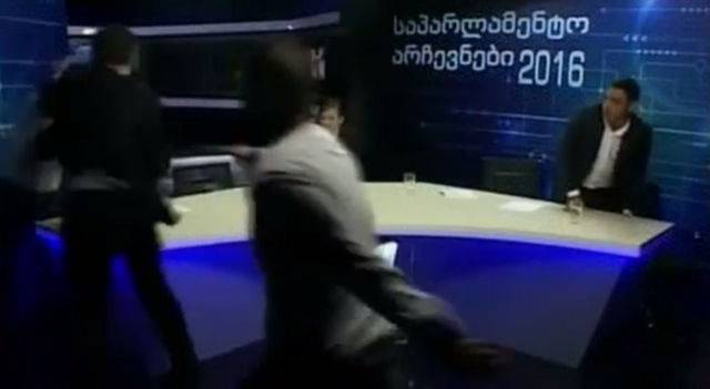 นักการเมืองจอร์เจียเปิดศึกชกต่อยกลางรายการทอล์คโชว์