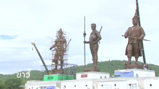 กองทัพบกอัญเชิญพระบรมราชานุสาวรีย์ ร.4 ขึ้นประดิษฐาน