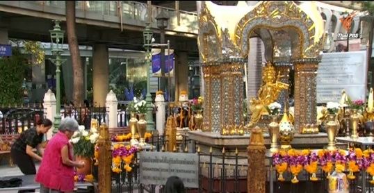 ตร.ตรวจสอบที่เกิดเหตุเสร็จแล้ว เปิดศาลท้าวมหาพรหมให้ประชาชนสักการะ