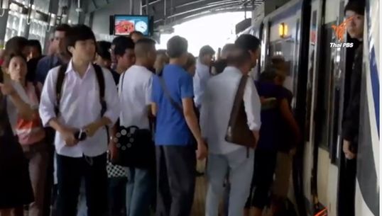 ผู้บริหารแจงกรณีผู้โดยติดลิฟท์แอร์พอร์ต เรล ลิงค์