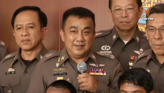 “ศรีวราห์”ขอศาลออกหมายจับคดีหมิ่นเบื้องสูง เผยมี 2 อดีตตร.ป.-ทหาร-มากกว่า4ไม่ถึง10