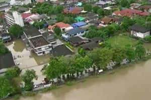 สถานการณ์น้ำท่วม 8 จังหวัดภาคเหนือ-กลางยังน่าเป็นห่วง