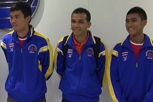 "พล.อ.บุญเลิศ" กำชับนักมวยไทยชกคัดเลือกโอลิมปิกให้เต็มที่