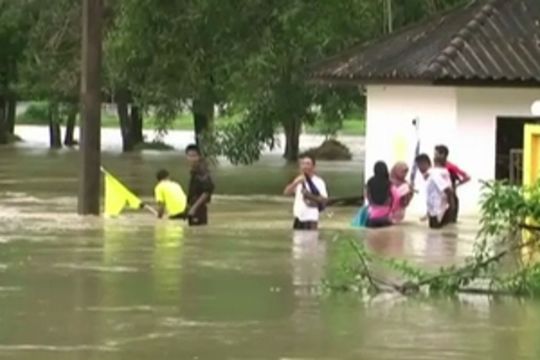 "สงขลา-นราธิวาส" อ่วม ฝนตก-น้ำท่วมหนัก