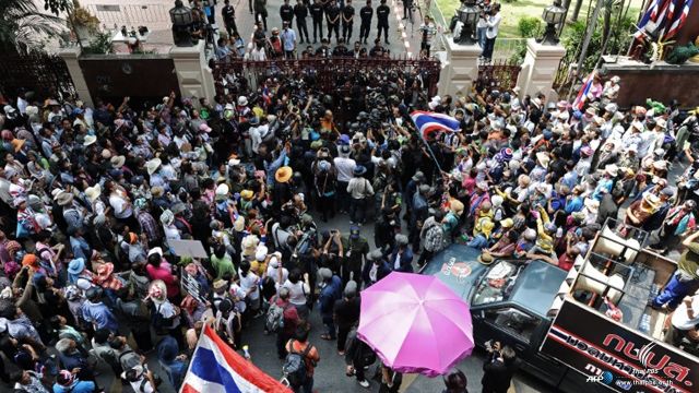 พม.เตรียมจ่ายเงินเยียวยาผู้ได้รับผลกระทบจากเหตุไม่สงบทางการเมือง 120 ล้านบาท