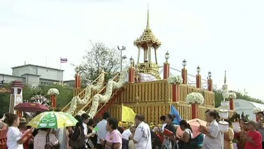 ชาวไทยทุกภูมิภาค ทยอยร่วมกิจกรรมสวดมนต์ข้ามปี รับปีใหม่