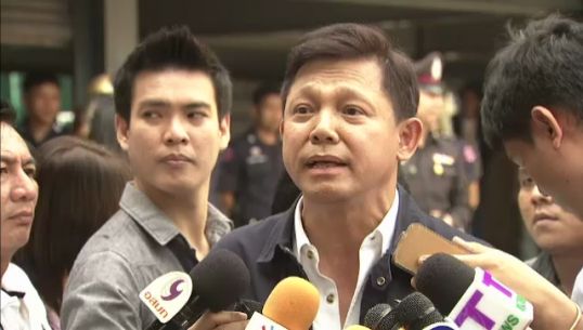 "พงศพัศ" เตรียมชี้แจงต่อ "ดีเอสไอ" กรณีถูกพาดพิงมีส่วนเกี่ยวข้องสร้างโรงพักทดแทนบ่ายนี้
