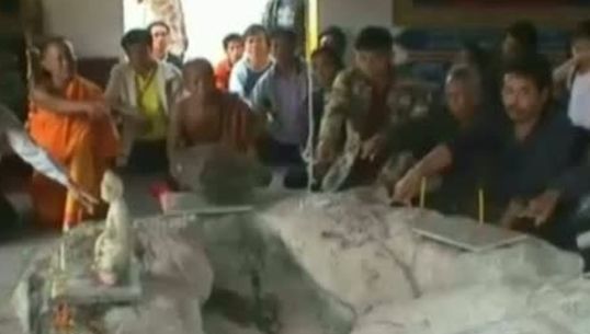 ชาวบ้านลำพูนร้องเรียนสัมปทานเหมืองแร่เอกชนระเบิดหิน กระทบบ้านเรือนเสียหาย