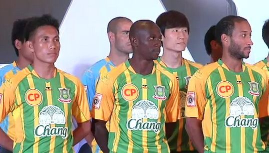 "อาร์มี่ ยูไนเต็ด"เปิดตัวทีมสู้ศึกไทยลีก 2013 ตั้งเป้าติด 1 ใน 9 