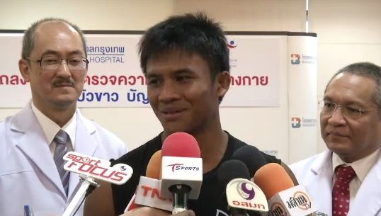 "บัวขาว"ปฏิเสธดวลหมัด"สมรักษ์ คำสิงห์"