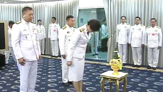ในหลวงทรงห่วง "น้ำท่วม-ภัยแล้ง" รับสั่งให้บริหารจัดการน้ำอย่างสมดุล