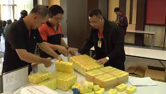 ตร.จับกุมขบวนการค้ายาเสพติดภาคเหนือ พร้อมยึดยาบ้า 400,000 เม็ด