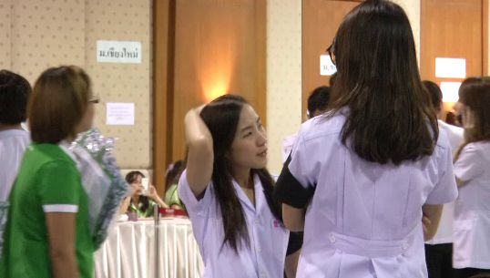 "นศ.ทุนการแพทย์" ไม่เห็นด้วยรัฐฯปรับลดเบี้ยเลี้ยง ชี้ส่งผลให้ทำงานเพื่อรายได้