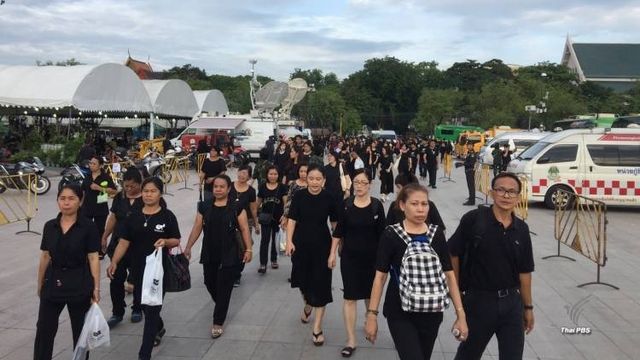 สธ.เผยภาพรวมจิตใจคนไทยแนวโน้มดีขึ้น เปลี่ยนความเศร้าเป็นพลังทำดี