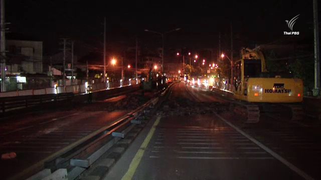 เริ่มรื้อถอนสะพานข้ามแยกรัชโยธินแล้ว