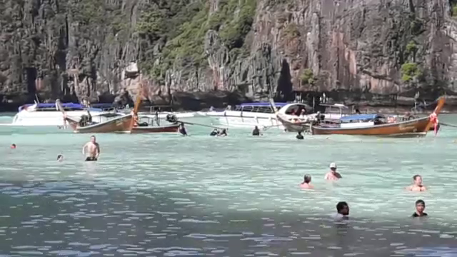 เตรียมตัดสินคดีฟ้อง 100 ล้าน ผู้อนุญาตถ่ายหนัง "เดอะบีช" ก.ค.นี้ 